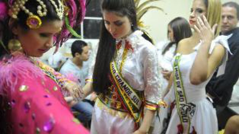 Imagem da Miss Brasil Karoline. Foto: Bruno Alencastro/Agencia RBS.